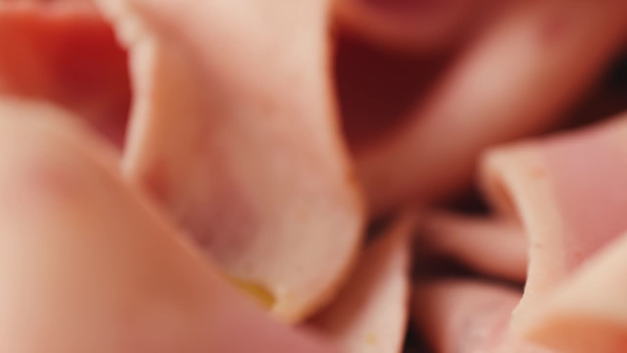 primer plano del jamón en rodajas