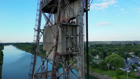 vertical lift bridge tower and mechanism on welland canal in canada