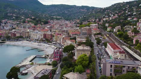 Idyllic-coastal-setting,-iconic-architecture-of-Santa-Margherita-Ligure