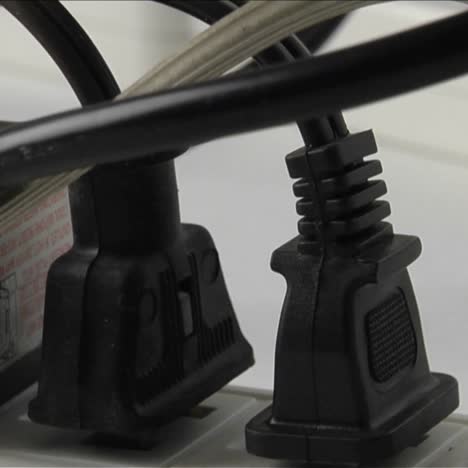 Plugs-fill-up-surge-protectors