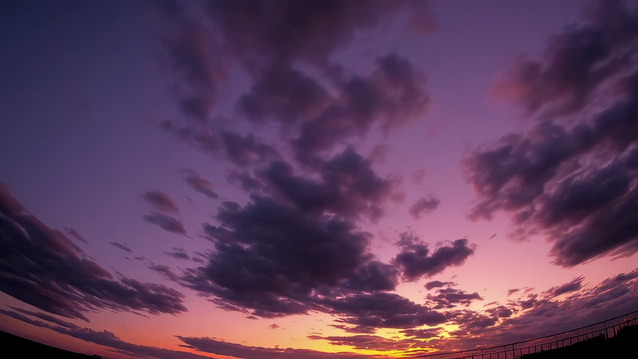 Paisaje de nubes al atardecer