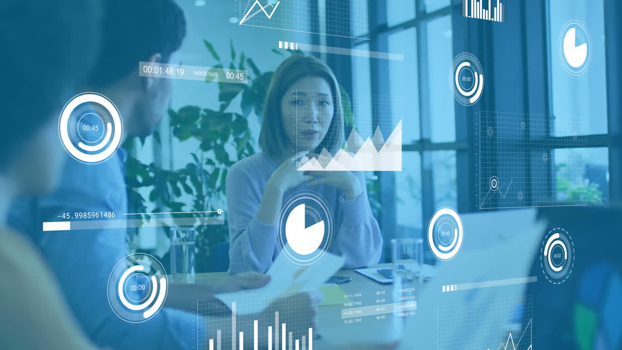 animación del procesamiento de datos financieros sobre diversos colegas que discuten el trabajo en la oficina