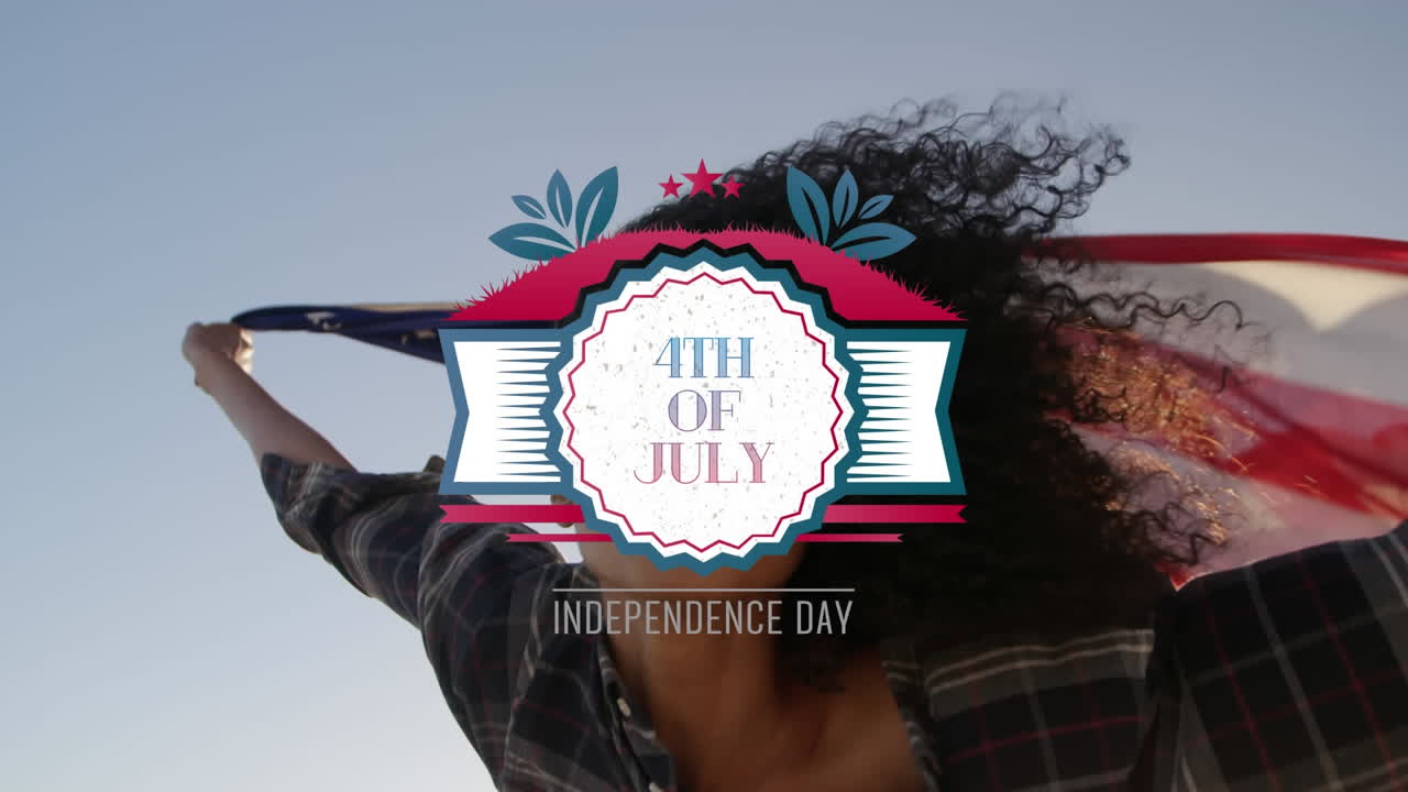 독립 날짜가 앞면에 있는 미국 발을 들고 있는 젊은 양색 여성들