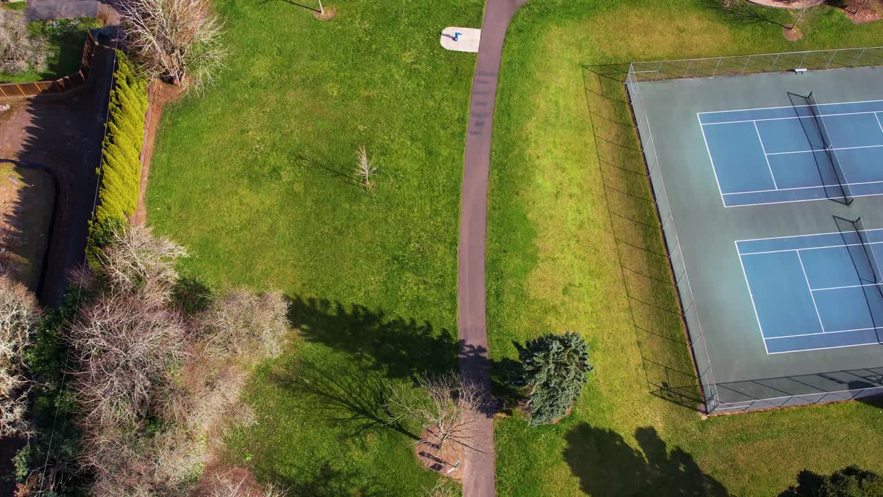 4K aerial drone shot overlooking Portland, Oregon public park