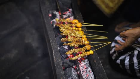 satay uritan or forerunner of chicken eggs or young eggs