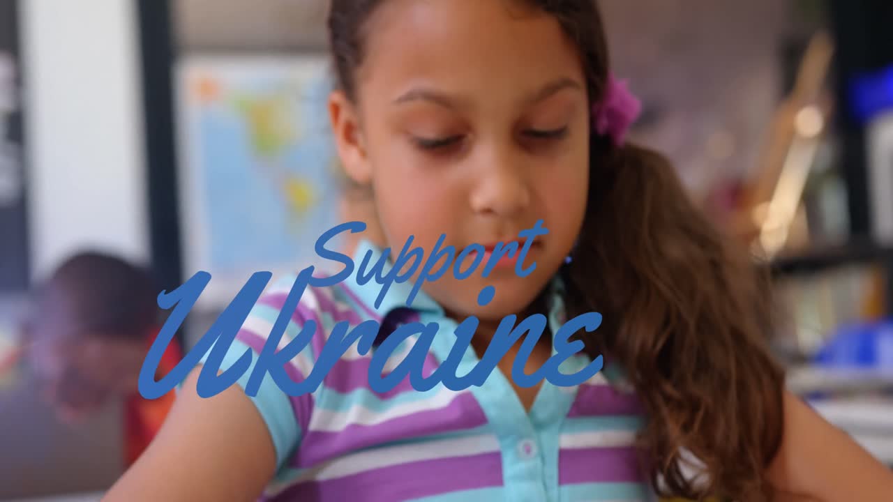 animación de apoyo ucraniano texto sobre estudiante biracial