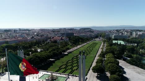 Giant-Portugal-Flag-Winding-in-Portuguese-City-Capital