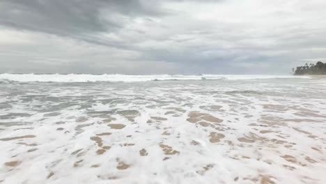 tropical beach ocean waves cloudy skyline koggala sri lanka surfing weather scenic bay view
