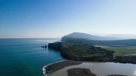 Imágenes-Aéreas-De-Eubea-De-La-Belleza-Costera-De-Grecia