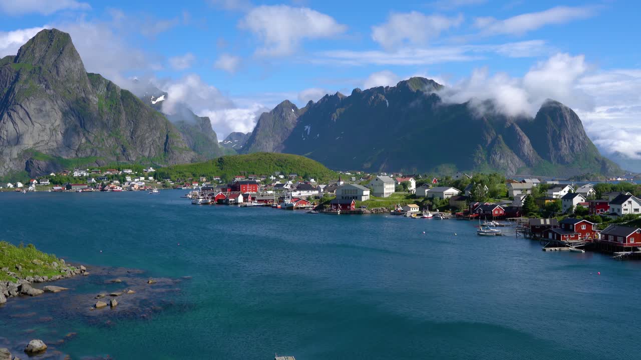 Panorama dell'arcipelago delle Lofoten.