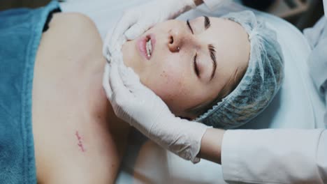 sesión de tratamiento facial