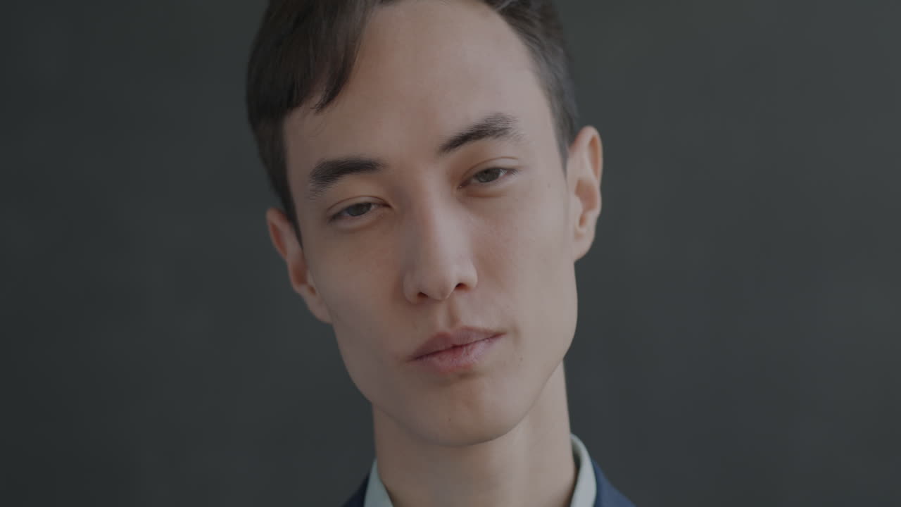 젊은 남자 의 클로즈업 초상화