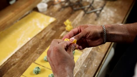 hacer tortellini caseros