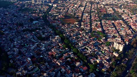 Drohnenschuss-Auf-Einem-Besiedelten-Wohngebiet-In-Mexiko-Stadt