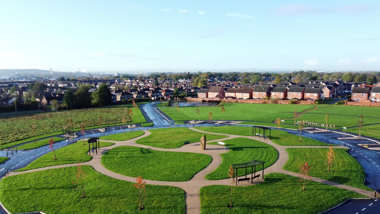 diseño de vía de cementerio circular moderno vista aérea jardín artístico de descanso horizonte bajo tiro ascendente inclinación hacia abajo