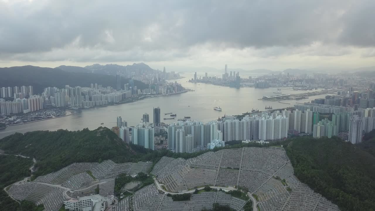 imágenes de aviones no tripulados de la ciudad de tsung kwan o, hong kong