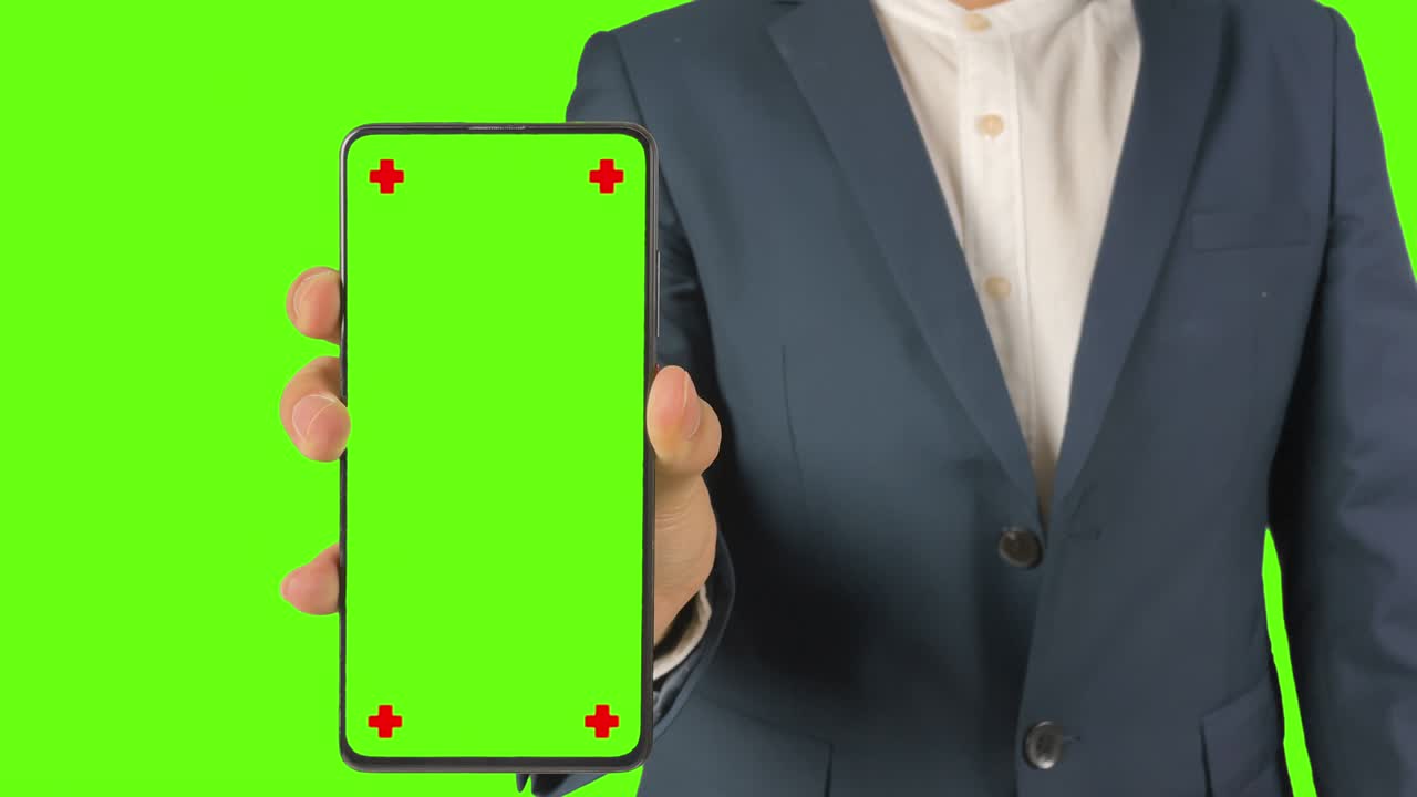 비즈니스맨 쇼 전화 알파 채널과 함께 녹색 화면