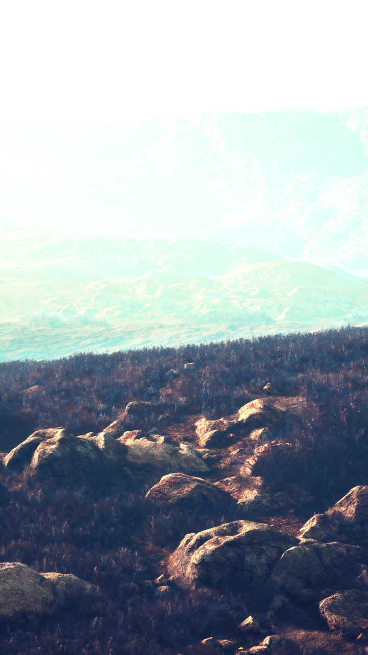 una impresionante vista de una cordillera