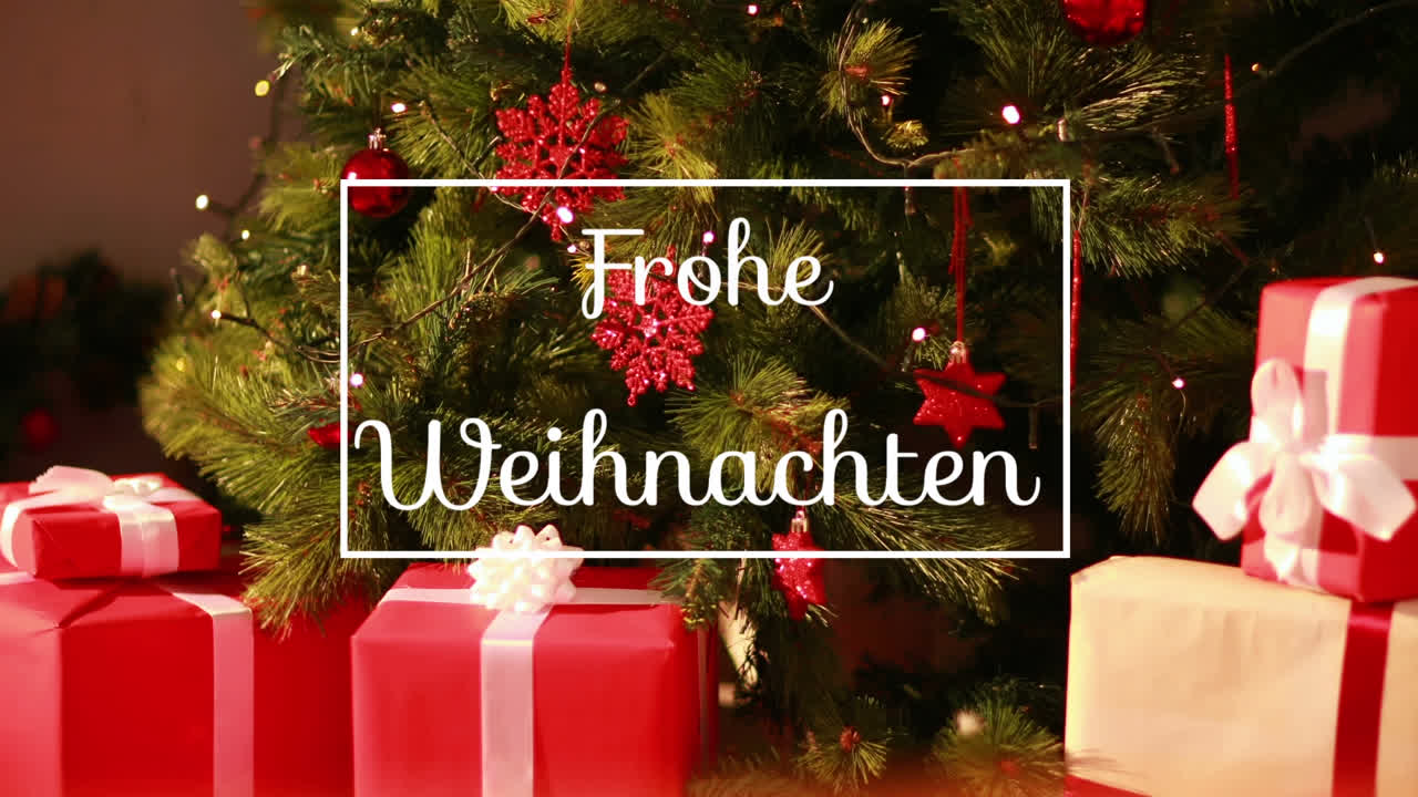 Animazione del testo di auguri 'Frohe Weihnachten' in una cornice su decorazioni per l'albero di Natale e regali.