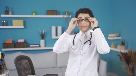 Boy-in-doctor-uniform-examines-himself-with-stethoscope.-Playing-doctor.