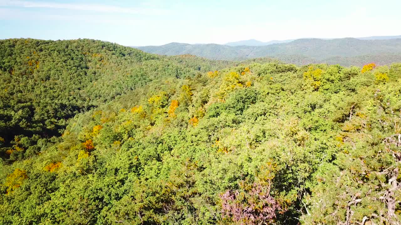 antena sobre los bosques de los apalaches en las montañas blue ridge de virginia occidental 1
