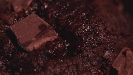 Extreme-close-up-macro-shot-of-a-Chocolate-Chunk-ship-muffin