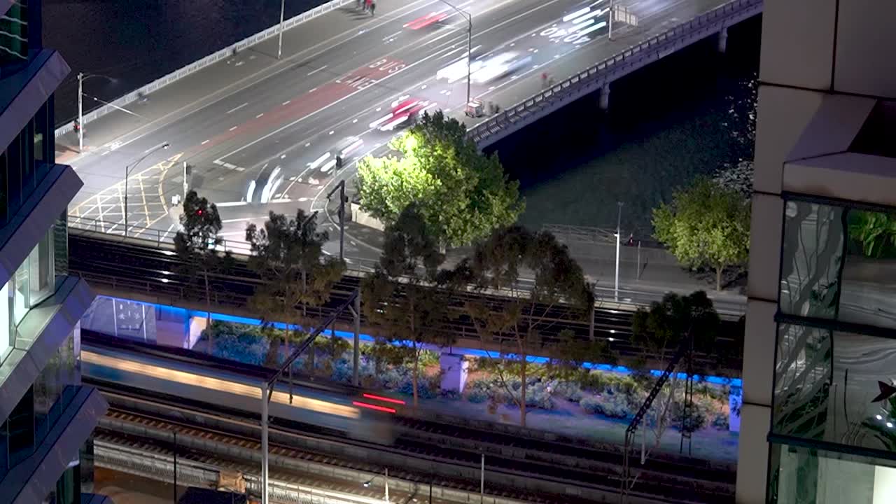 The dynamic Melbourne city train traffic timelapse from above.