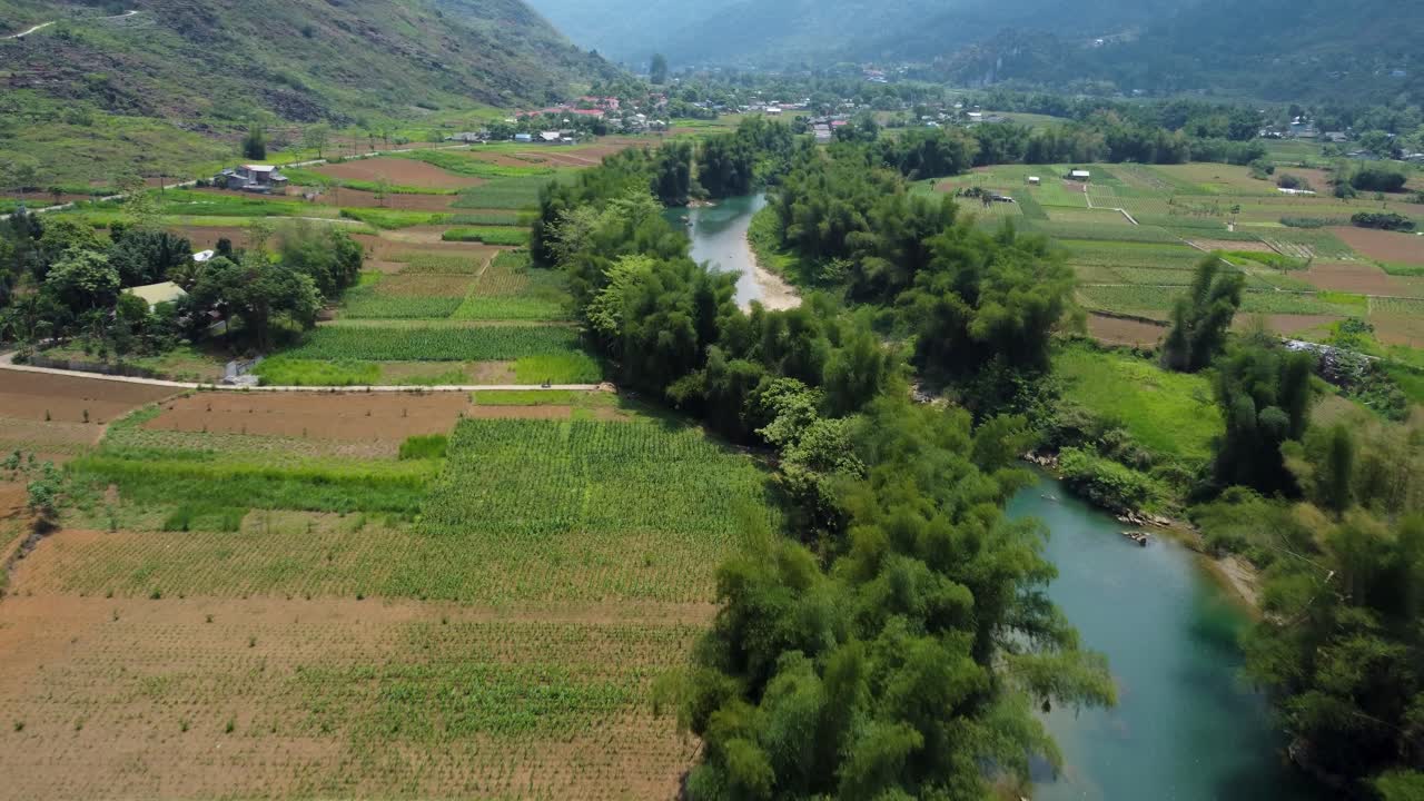 The beautiful Y&ecirc;n Minh district in the Northeast region of Vietnam