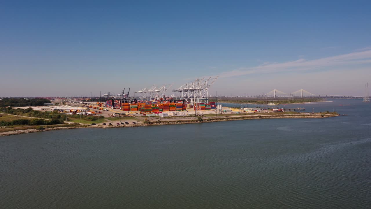 barbour сокращает терминал в морганс-пойнт в лапорте, штат техас