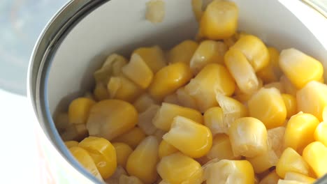 canned corn in a tin can