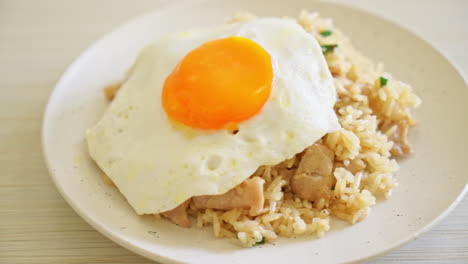 fried-rice-with-pork-and-fried-egg-in-Japanese-style---Asian-food-style