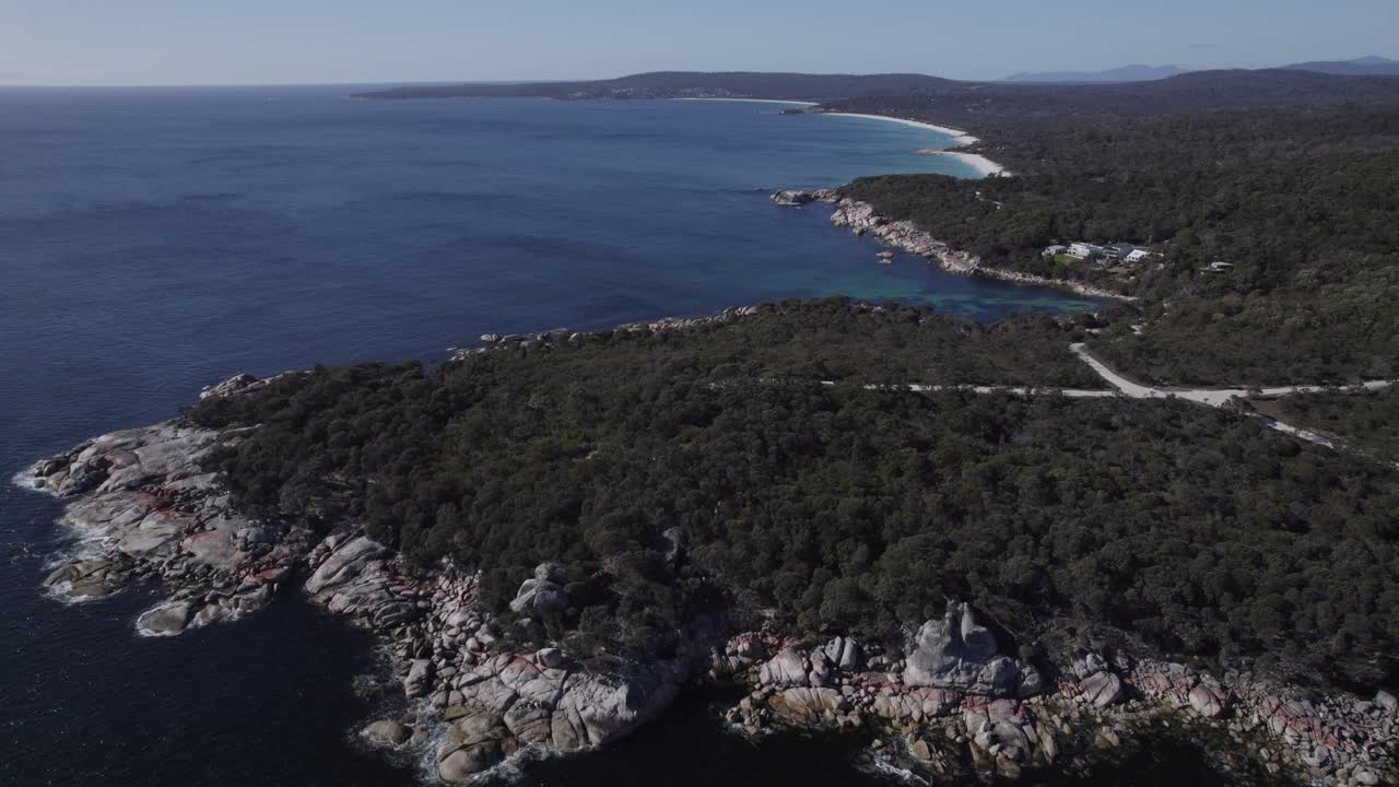 Sloop Rock Lookout, Binalong Bay, Tasmania, Australia - Aerial Drone Shot