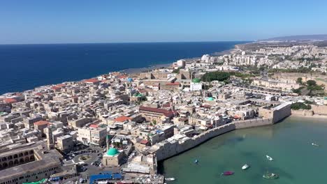 Ciudad-Portuaria-En-Galilea-Desde-Un-Dron