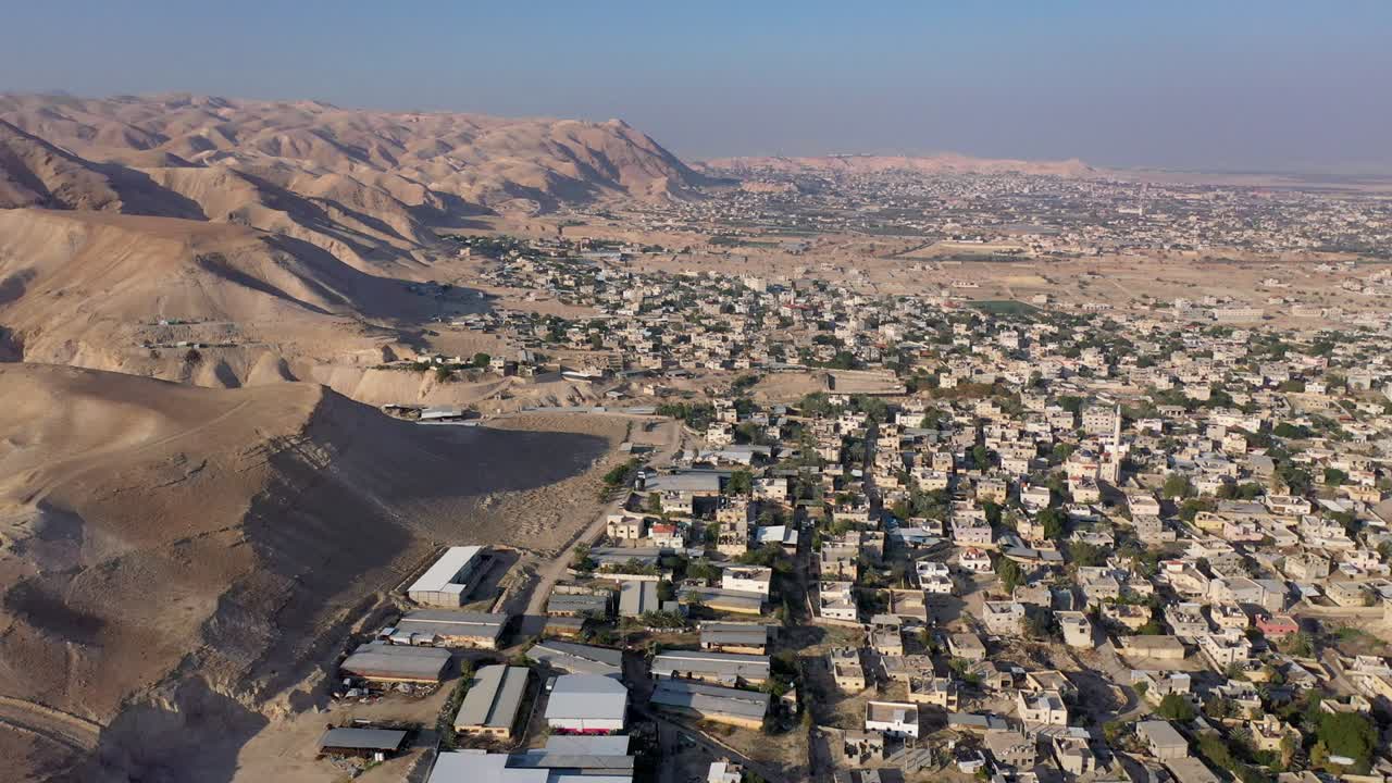 Veduta aerea della città di Gerico nel territorio palestinese. Panorama