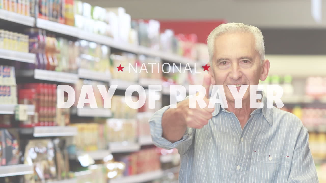 상점의 노인들에 대한 국가 기도 날의 애니메이션