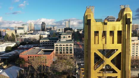 puente de la torre con el capitolio del estado a la vista, sacramento, california