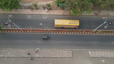 Seguir-Auto-Riksha-Drone-Tiro-Nuevo-Mumbai