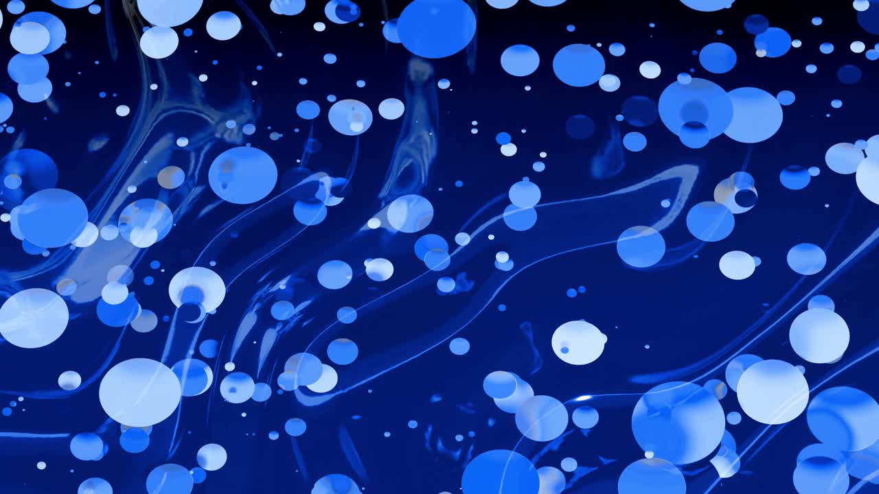 아름다운 추상적인 반이는 표면의 은 은 배경은 파란색 액체와 같은 파란색 물결과 함께 원은 기름에 페인트의 물방울처럼 떠 있습니다. 4k에서 파란색 색 gradient를 가진 창의적인 배경.