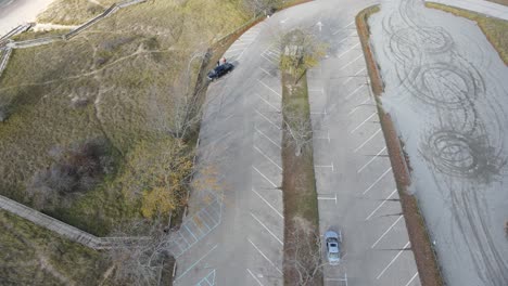 estacionamiento de kruse park en una fría mañana de noviembre