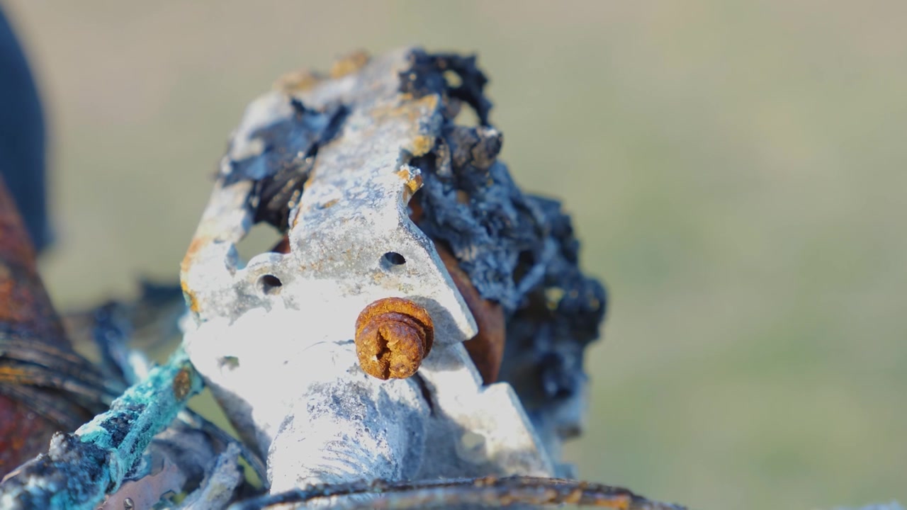 Rust and burnt metal structure