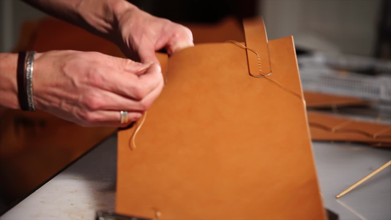 Leather Craftsmanship: Making a Bag