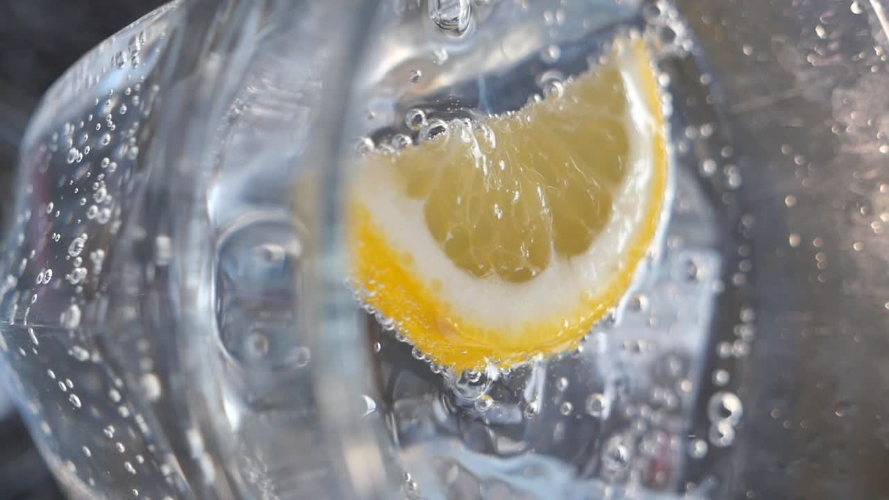 Refreshing Iced Lemon Soda
