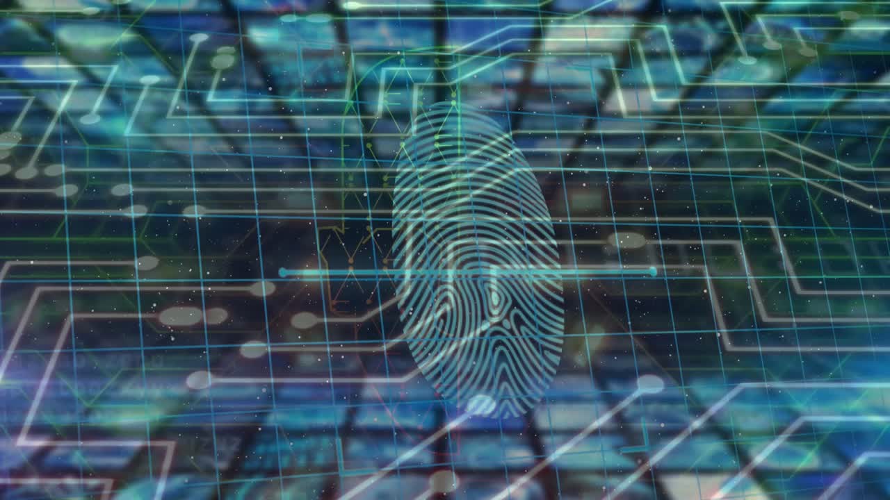 animación de una placa de circuitos informáticos con procesamiento de datos y huellas dactilares biométricas