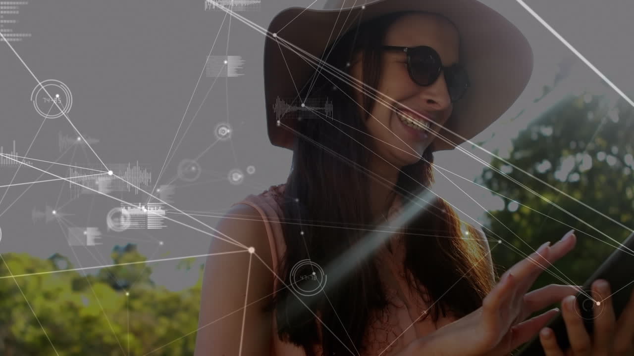 animación de la red de conexiones a través de la mujer usando la tableta