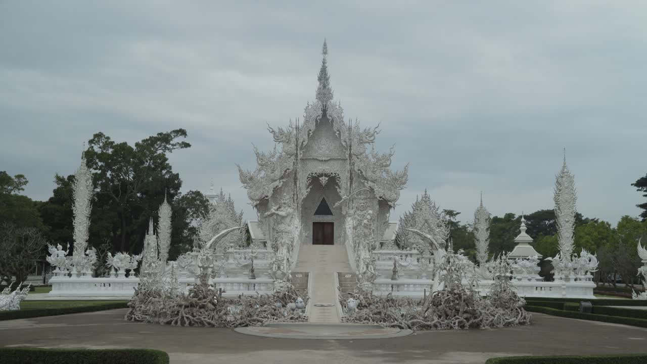 The Majestic White Temple of Thailand