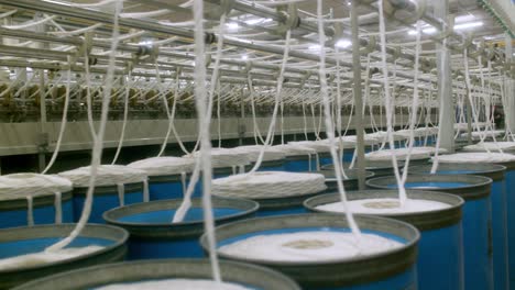 rollos de tejido industrial de algodón para la fabricación textil de prendas de vestir en máquinas