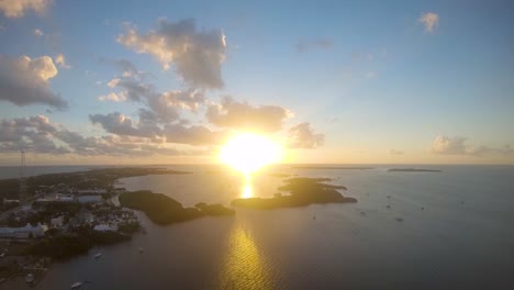 islamorada 이상의 일몰의 항공 영상
