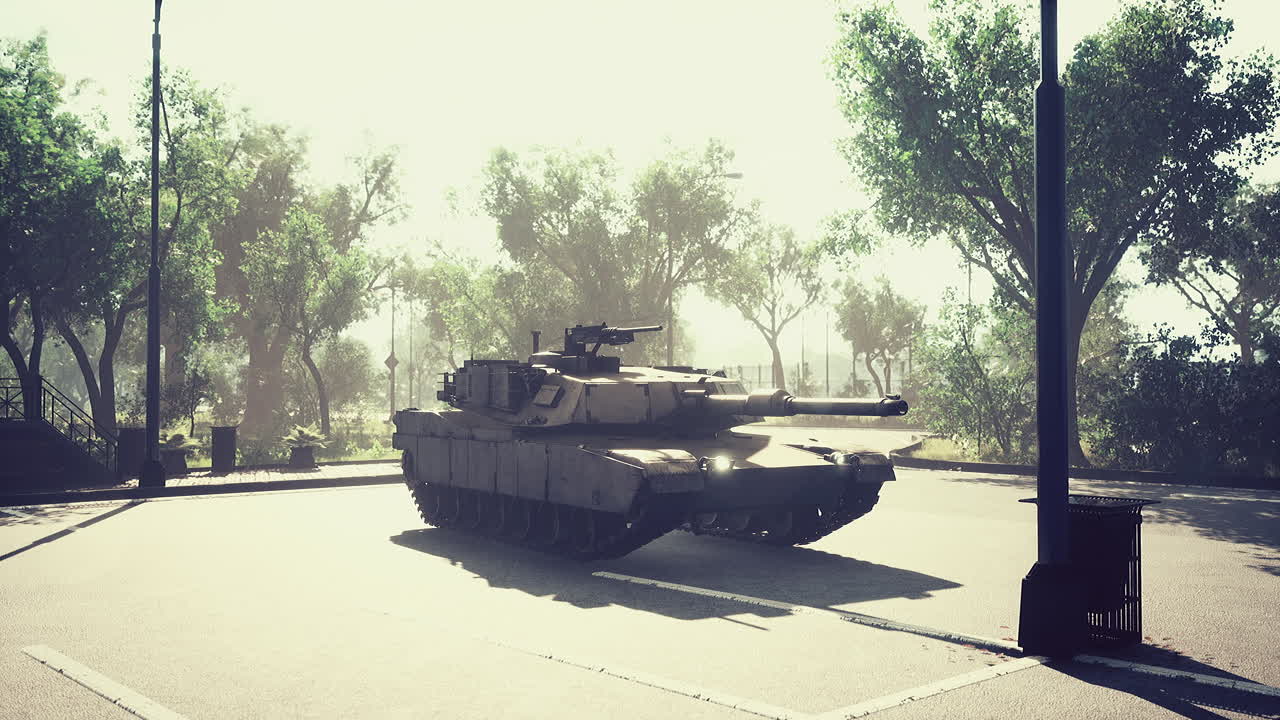 tank lapis baja di kota besar