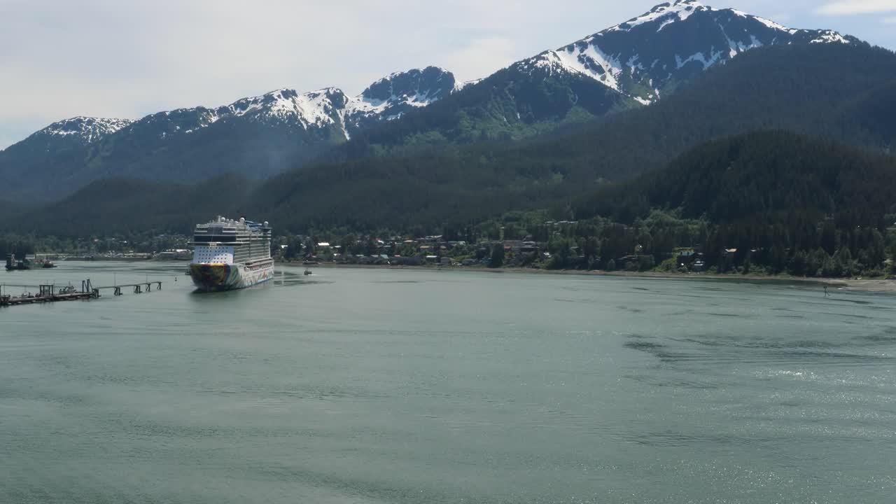 Cruise ship approaching the port of Juneau, Alaska. Mount Bradley on Douglas Island in the background.