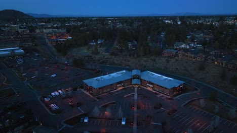 drone shot of the summit health urgent care clinic in bend, oregon